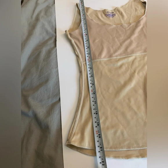 SPANX® | Hide & Sleek® Body
Smoothing  Camisole - beige - Picture 7 of 7